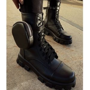 𝙇𝙖𝙨𝙩 Size 10🖤🎥𝑺𝒊𝒈𝒏𝒂𝒕𝒖𝒓𝒆 𝑳𝒖𝒙𝒆 𝑪𝒐𝒎𝒃𝒂𝒕 𝑩𝒐𝒐𝒕 - BLACK